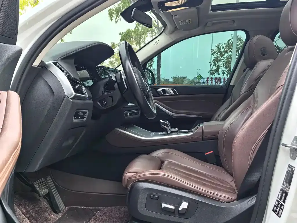 BMW X5 (Import) — фото 4