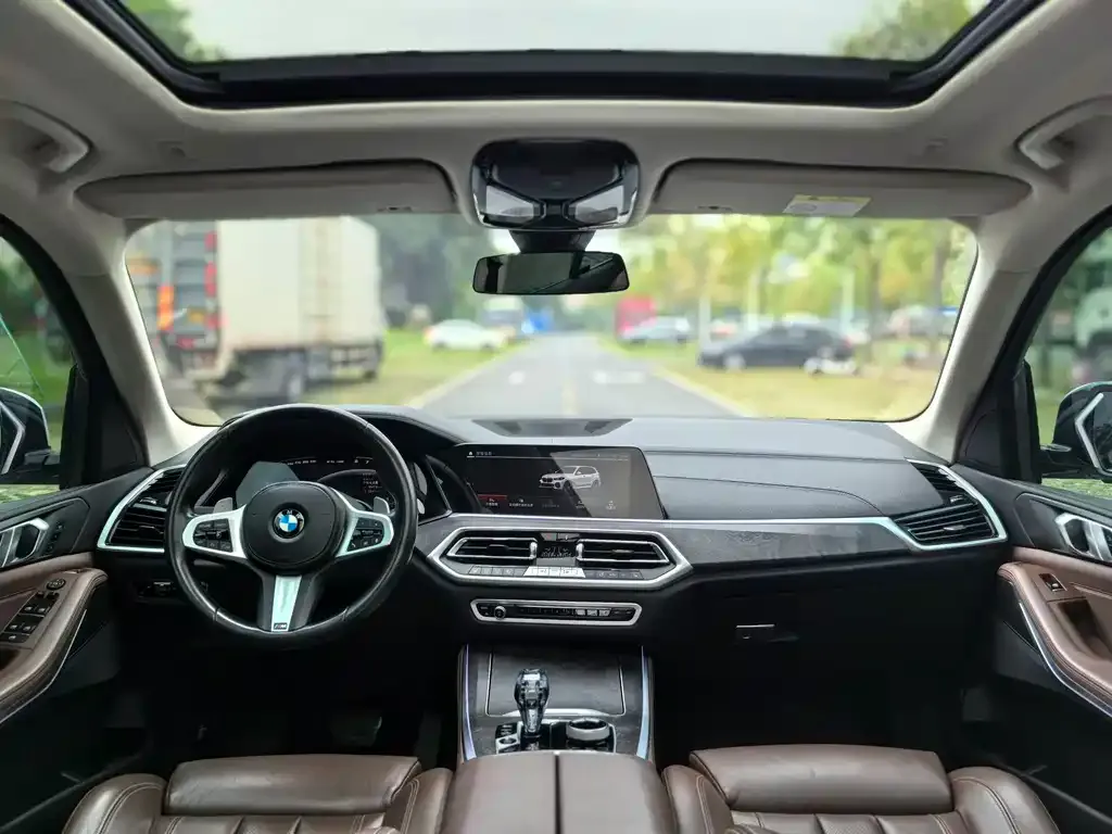 BMW X5 (Import) — фото 6