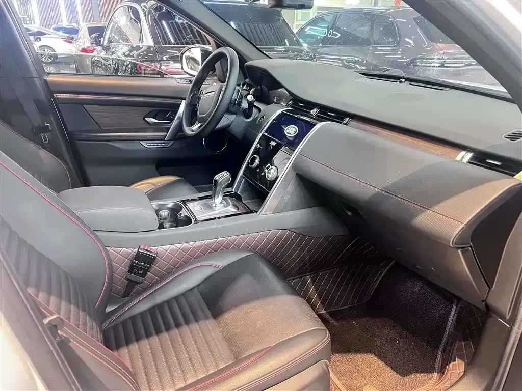 Land Rover Discovery Sport Hybrid 2021 из CN, фото 2