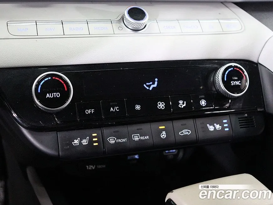 Hyundai AVANTE — фото 9