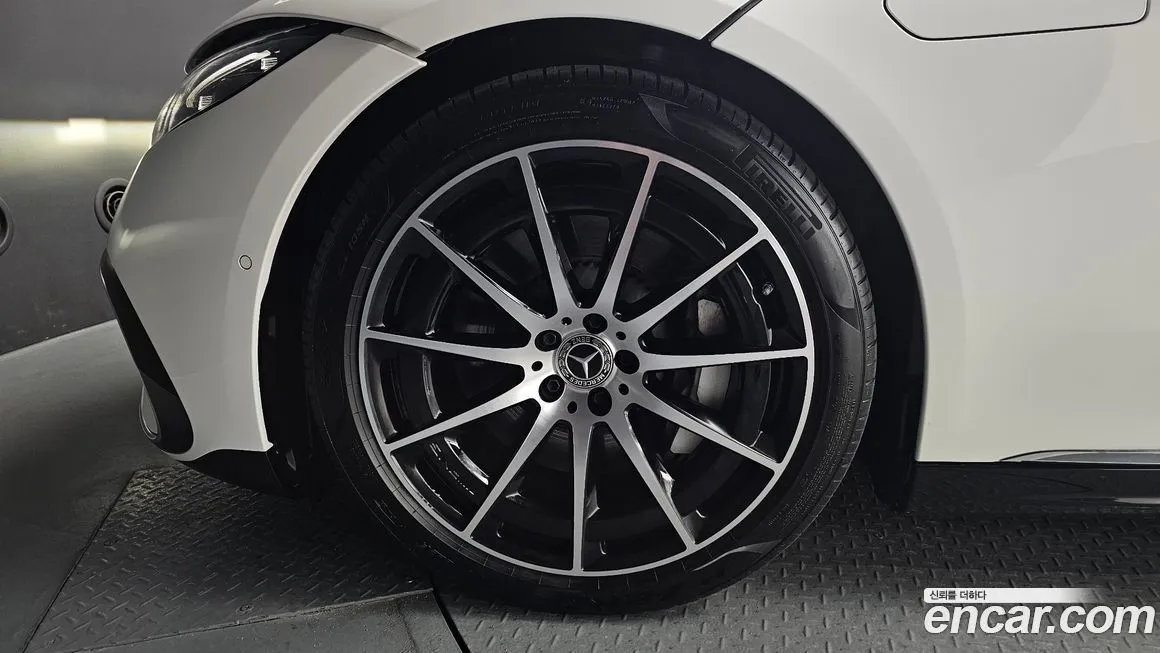 Mercedes-Benz EQS 2023 из KR, фото 6