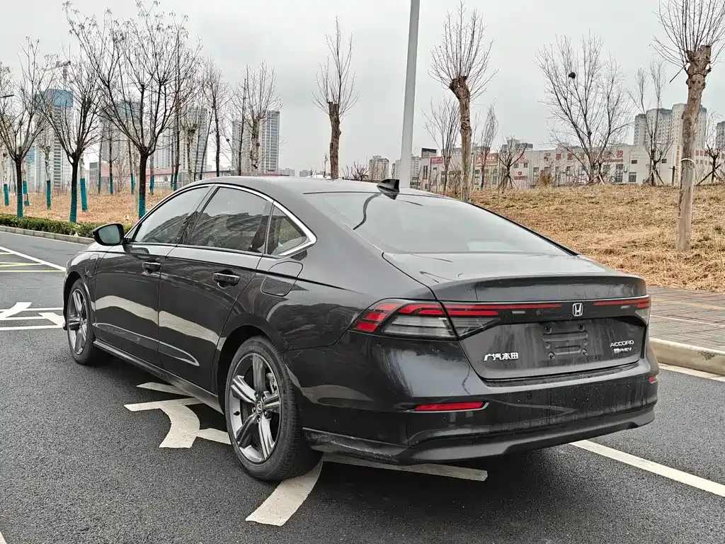 Honda Accord New Energy — фото 6