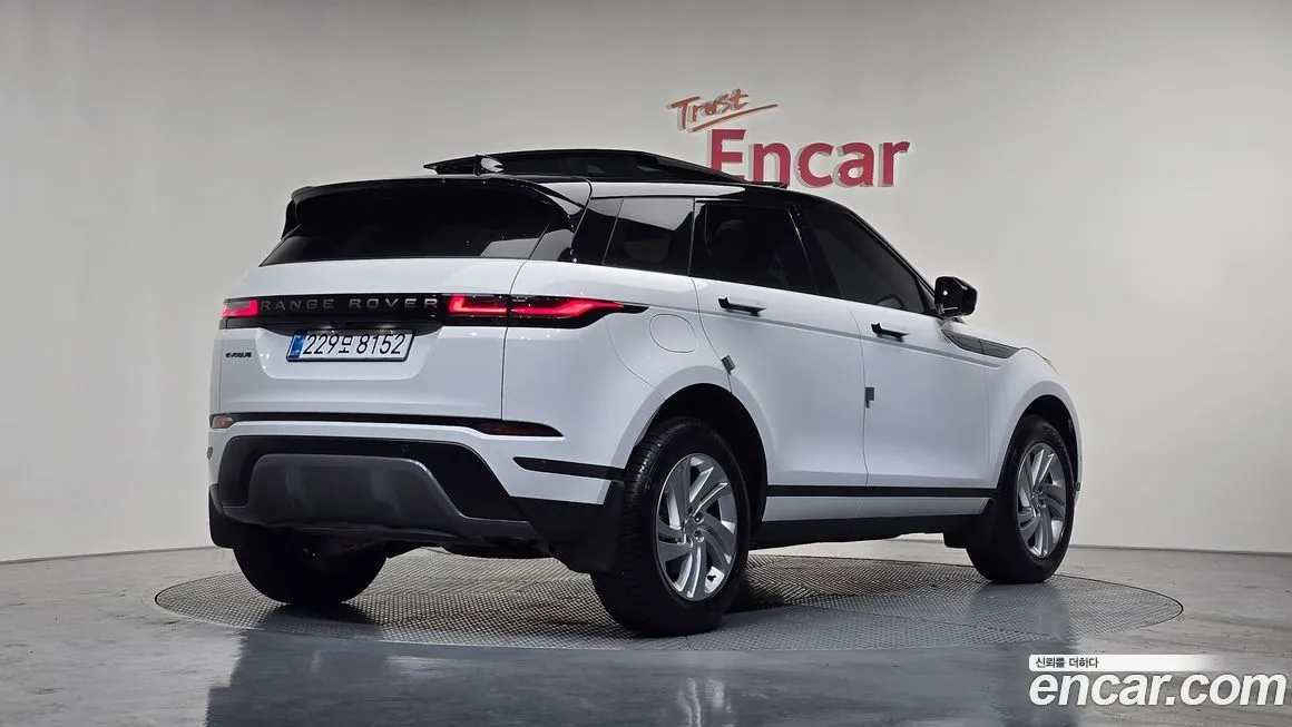 Land Rover Range Rover Evoque 2026 из KR, фото 8