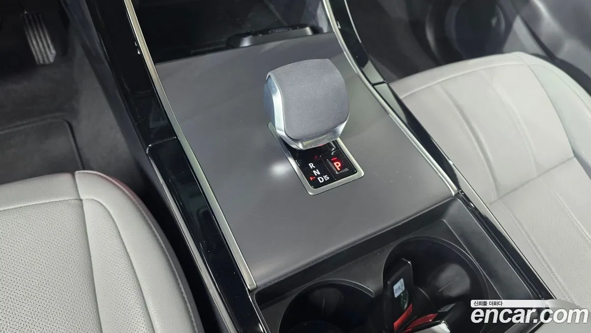 Land Rover Range Rover Evoque 2026 из KR, фото 5