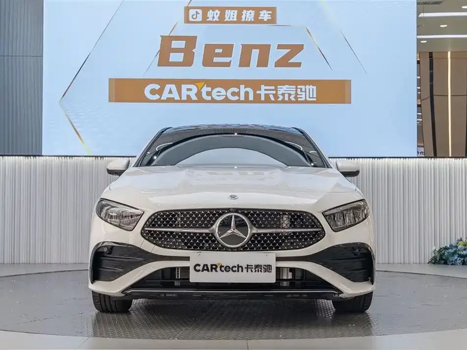 Mercedes-Benz A-Class — фото 1