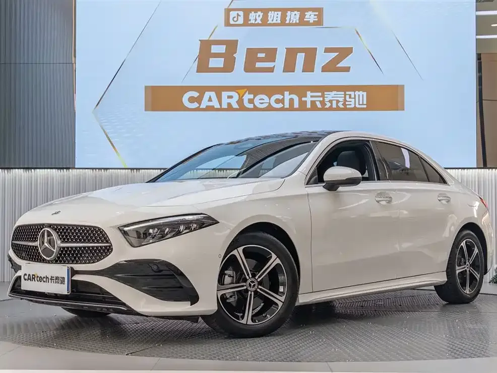 Mercedes-Benz A-Class — фото 10
