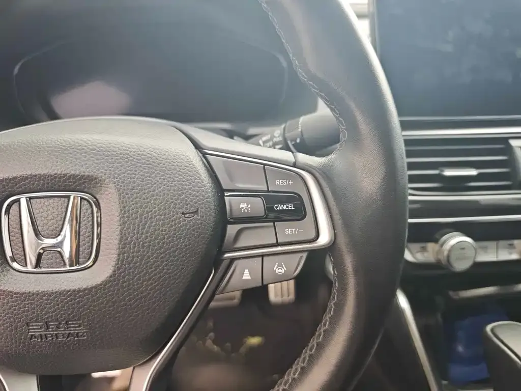Honda Accord — фото 2