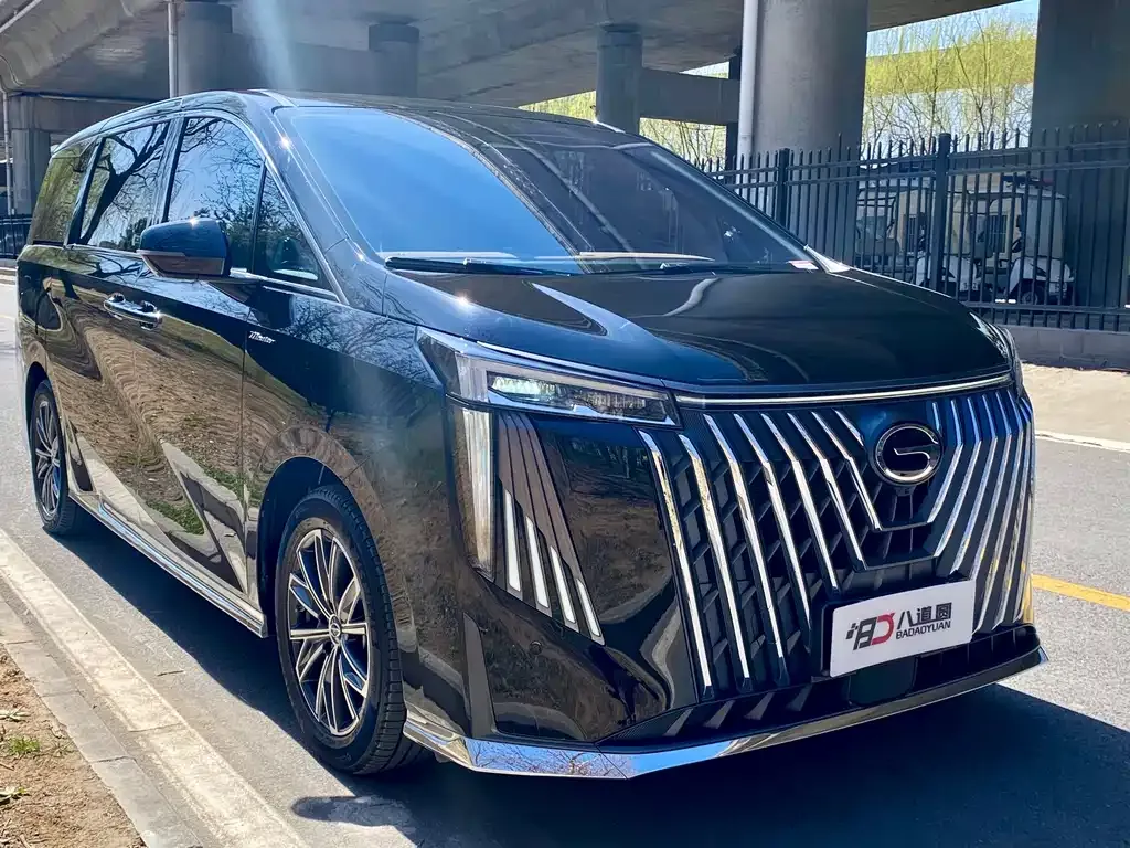 GAC Motor Trumpchi M8 — фото 3