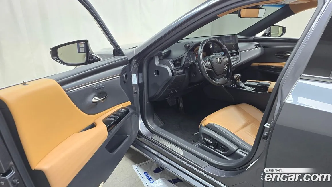 Lexus ES 2022 из KR, фото 8