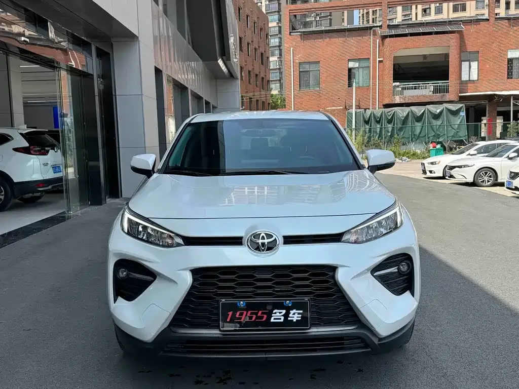 Toyota Wildlander 2024 из CN, фото 6