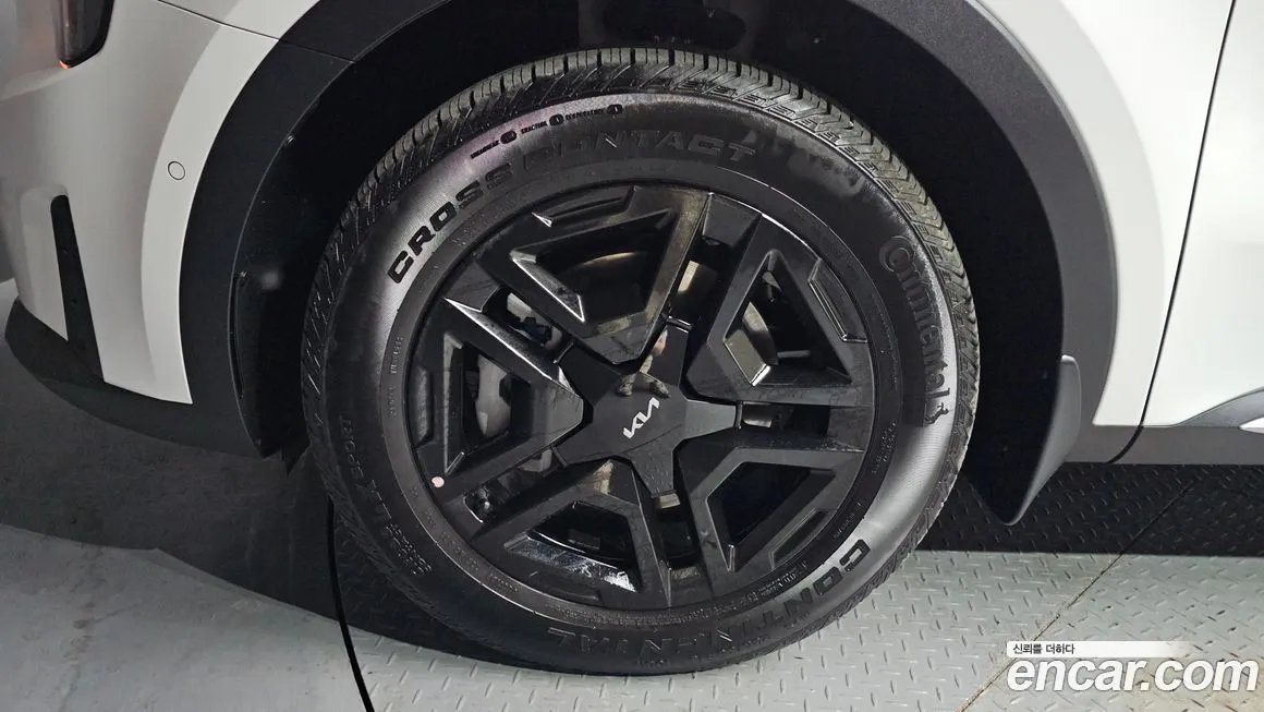 Kia Sorento — фото 4