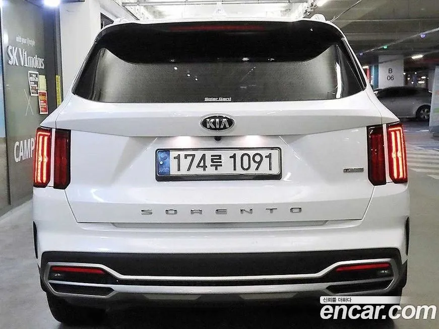 Kia Sorento — фото 3