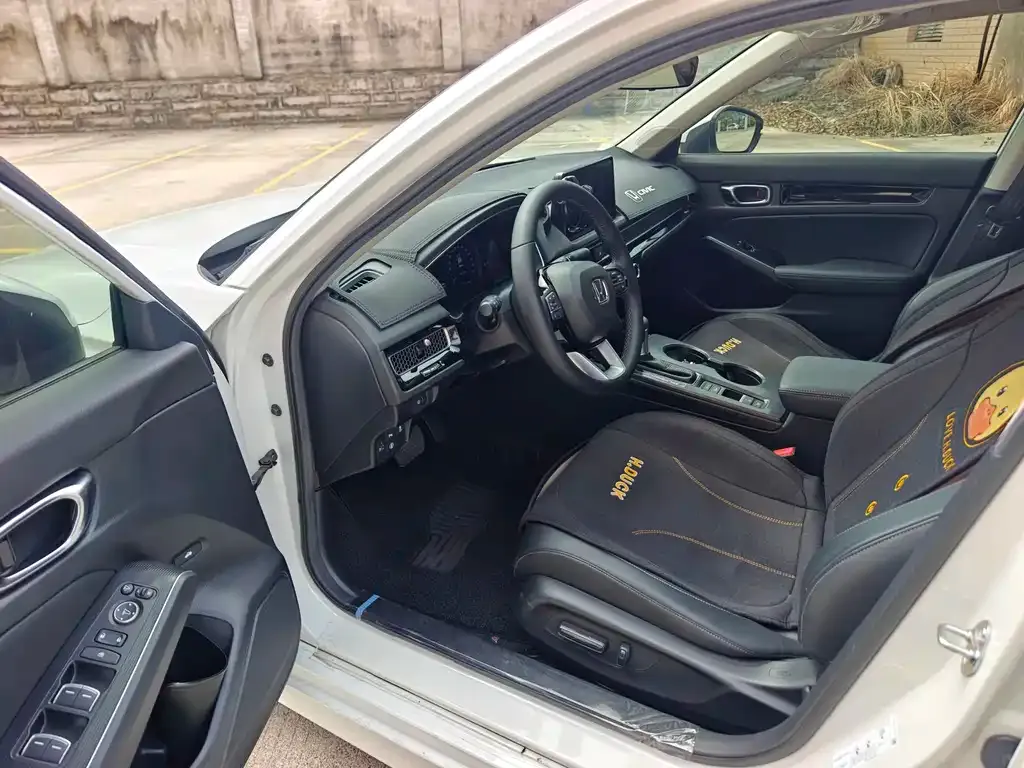 Honda Civic — фото 8