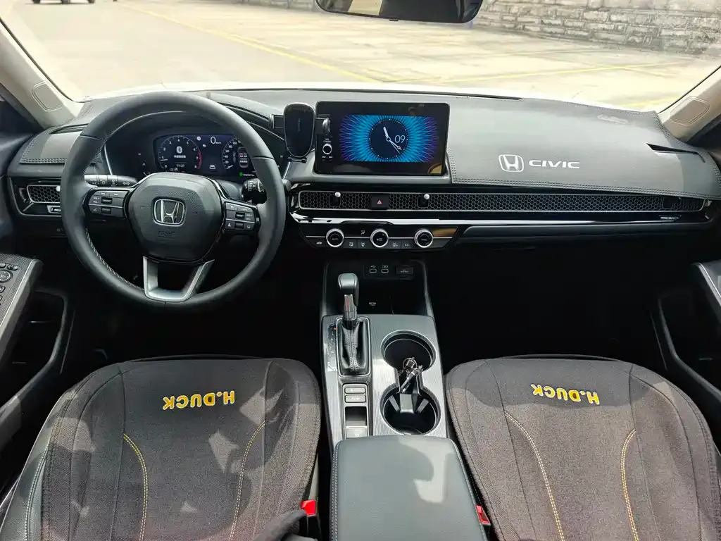 Honda Civic — фото 7