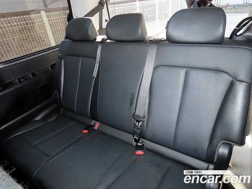 Hyundai Staria — фото 3