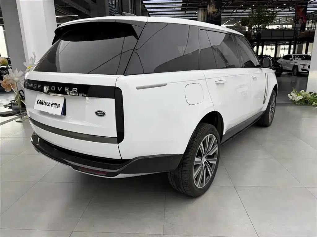 Land Rover Range Rover 2025 из CN, фото 10