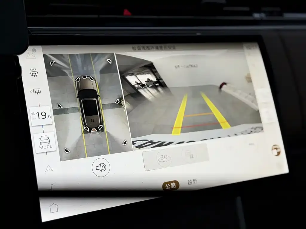 Land Rover Range Rover 2025 из CN, фото 3