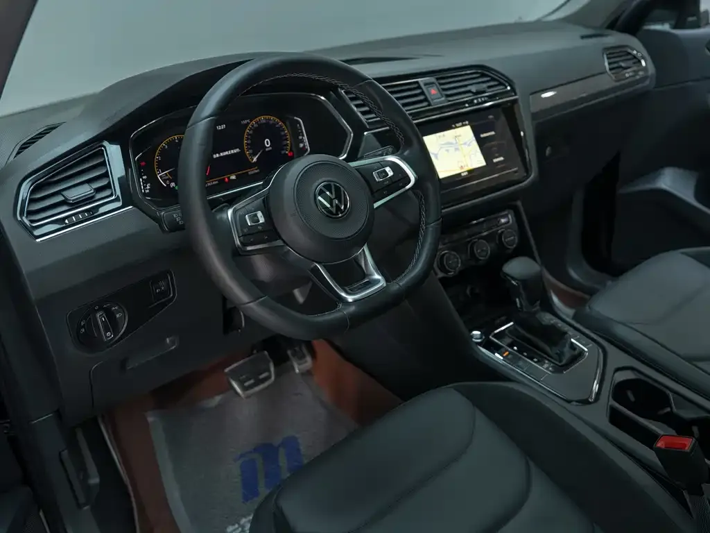 Volkswagen Tiguan L 2021 из CN, фото 9