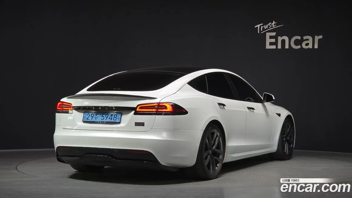 Tesla Model S 2023 из KR, фото 10