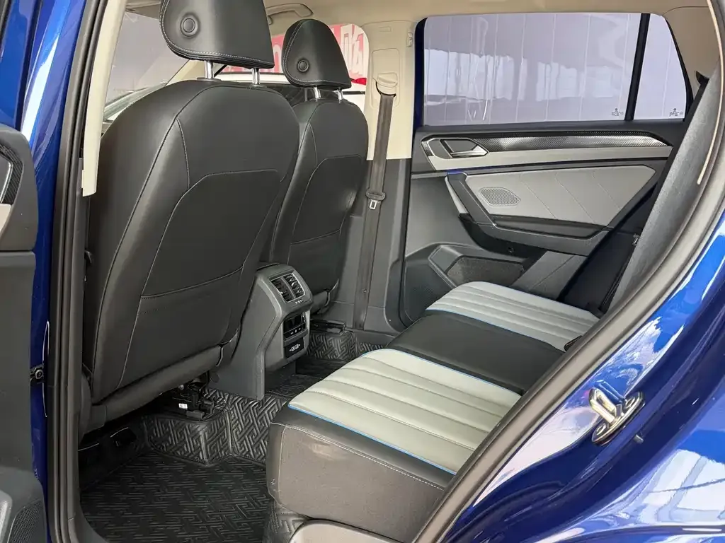 Volkswagen Tayron GTE PHEV 2022 из CN, фото 6