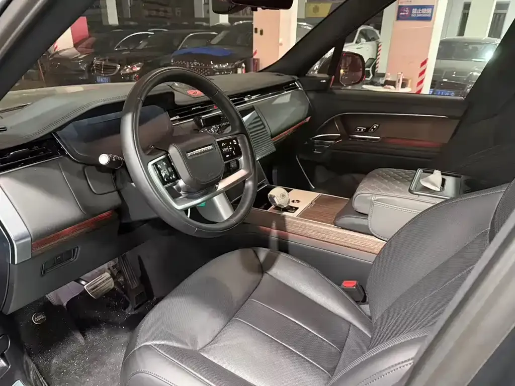 Land Rover Range Rover 2025 из CN, фото 5