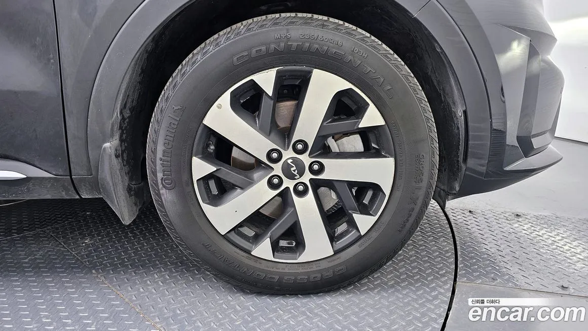 Kia Sorento — фото 5