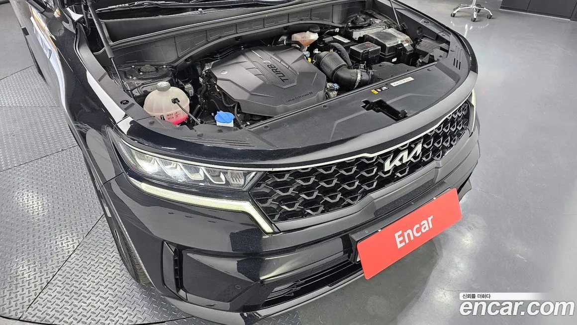 Kia Sorento — фото 6