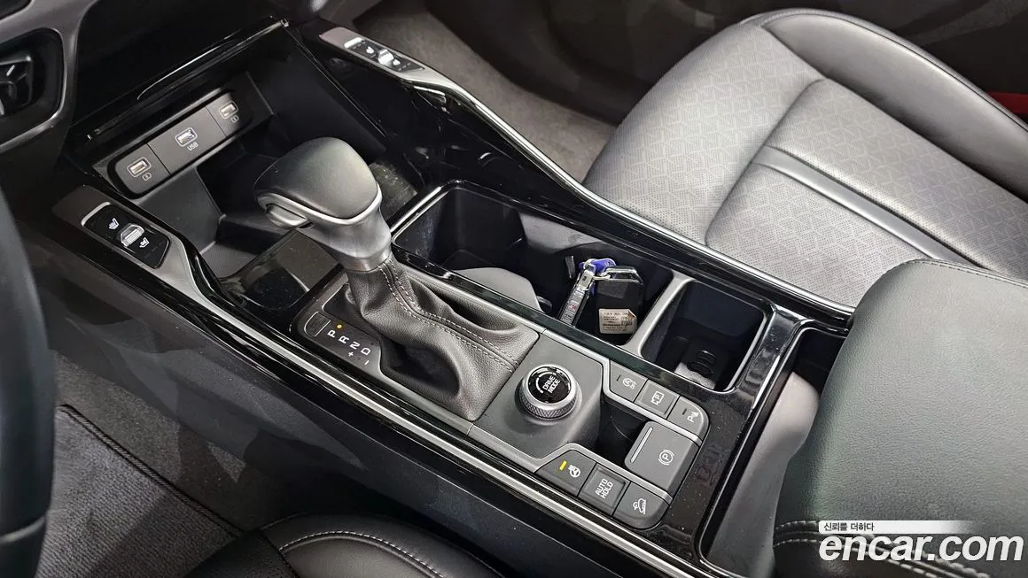 Kia Sorento — фото 4