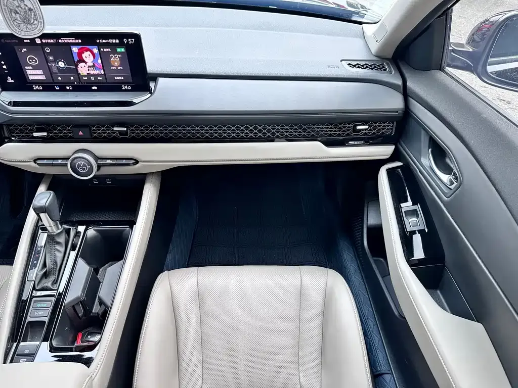 Honda Accord — фото 4
