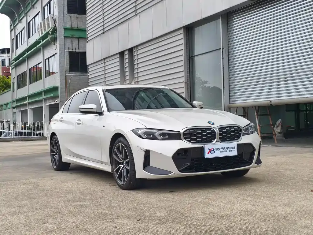 BMW 3 Series — фото 1