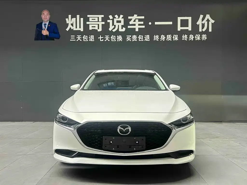 Mazda 3 Axela 2024 из CN, фото 3