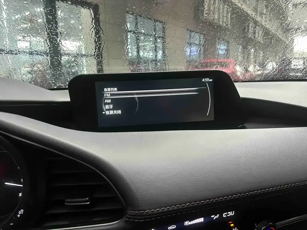 Mazda 3 Axela 2024 из CN, фото 9
