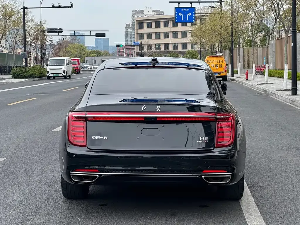 Hongqi H9 — фото 10