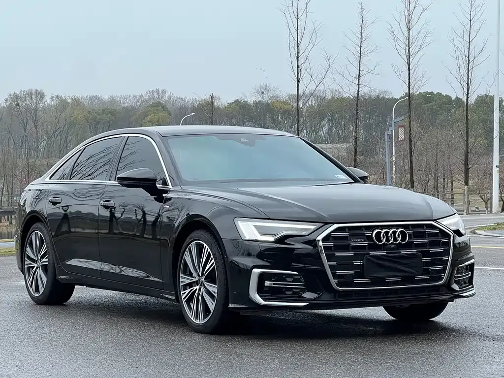 Audi A6L — фото 8