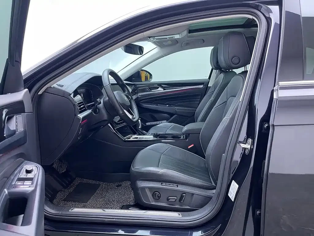 Volkswagen Passat — фото 10
