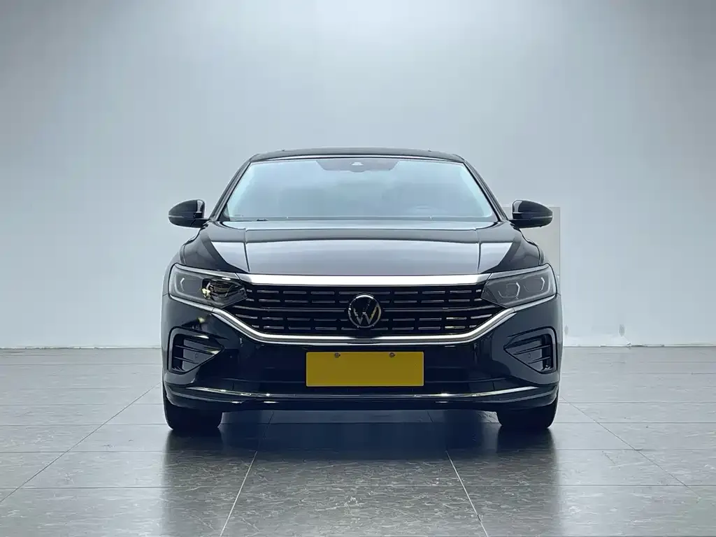 Volkswagen Passat — фото 4