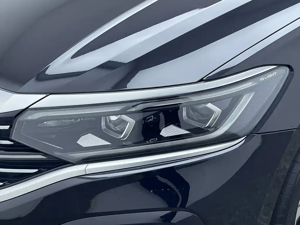 Volkswagen Passat — фото 8