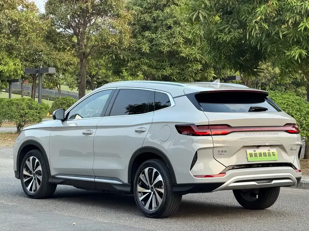 BYD PLUS New Energy — фото 9