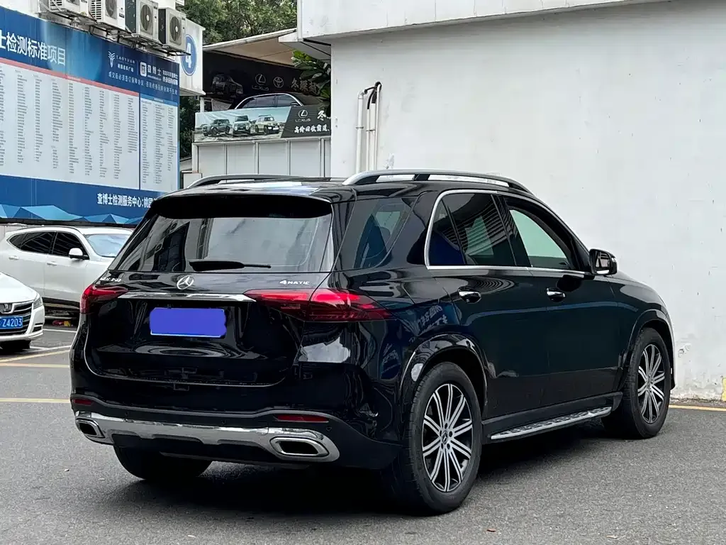 Mercedes-Benz GLE — фото 6