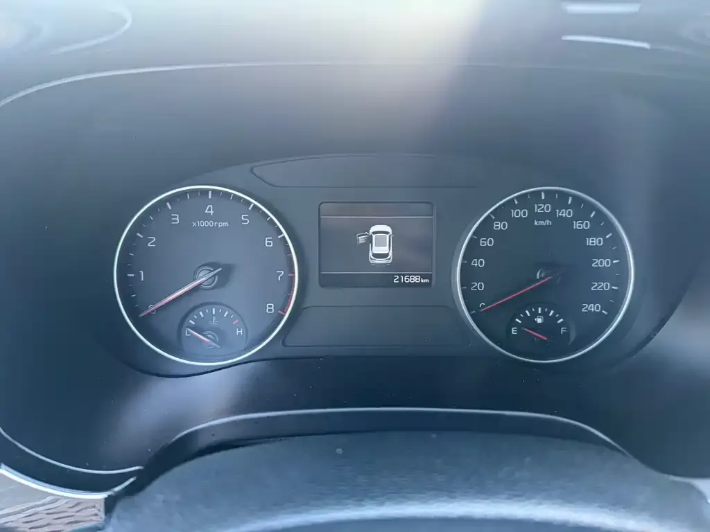 Kia KX3 — фото 3