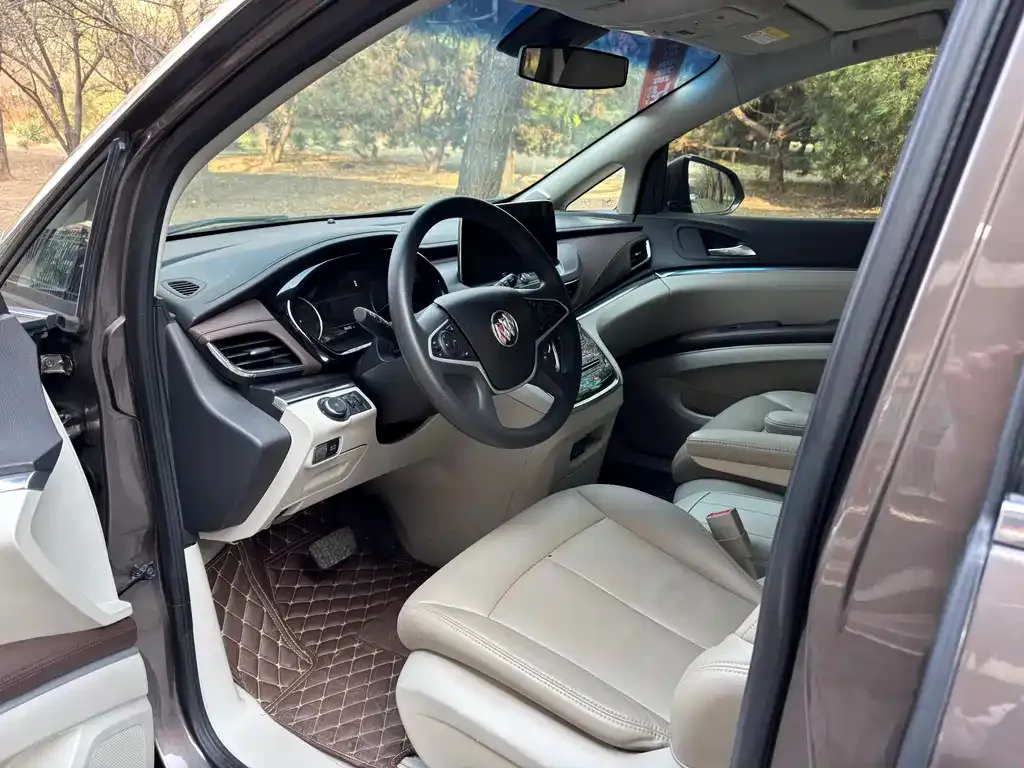 Buick GL8 2023 из CN, фото 5