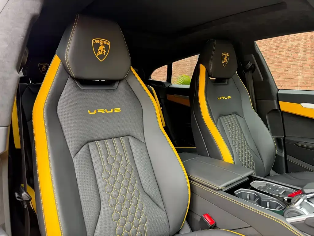 Lamborghini Urus 2023 из CN, фото 8