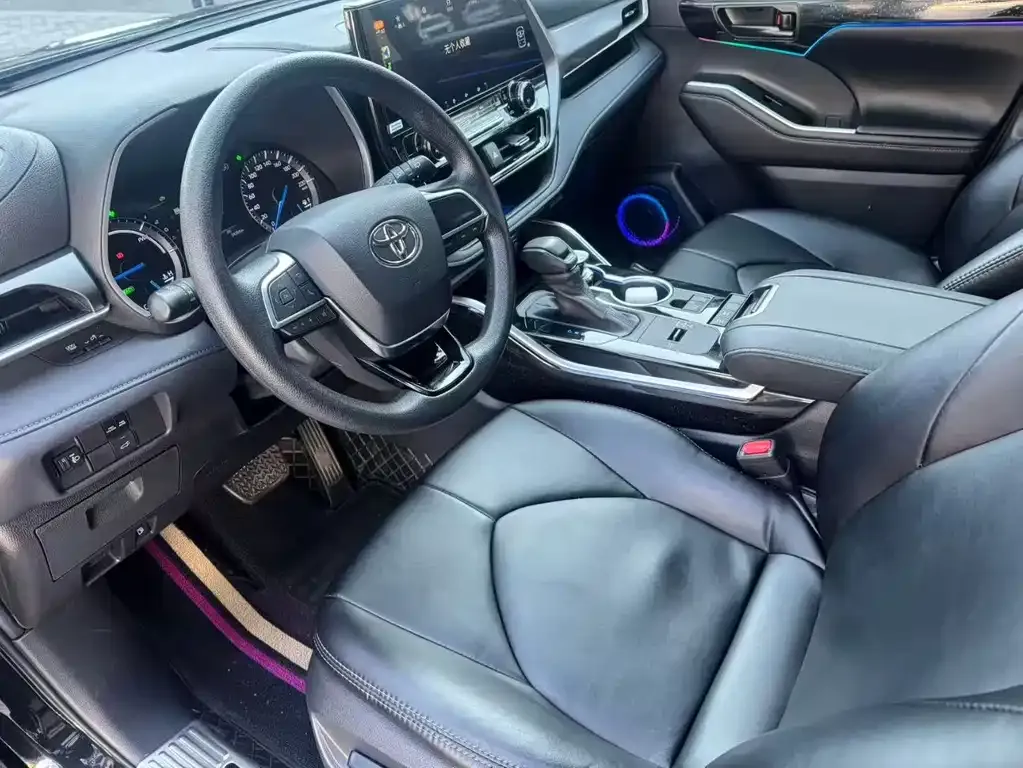 Toyota Highlander 2021 из CN, фото 10