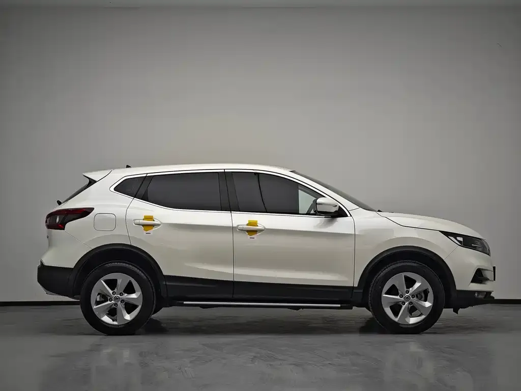 Nissan Qashqai 2022 из CN, фото 3