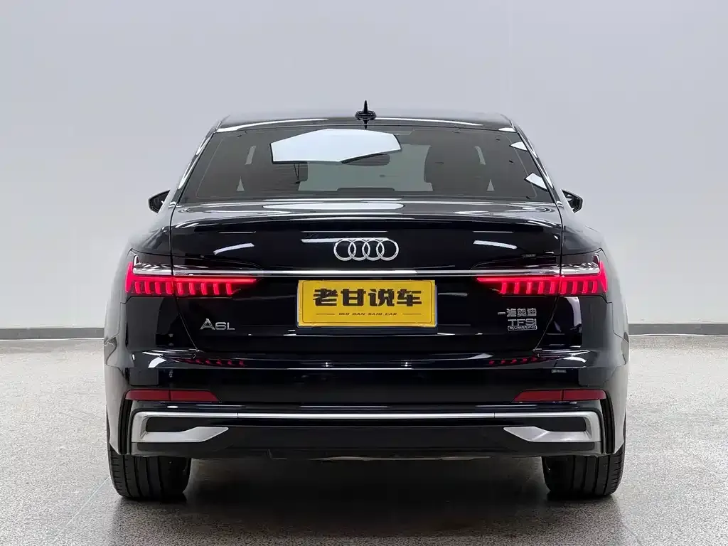 Audi A6L — фото 10