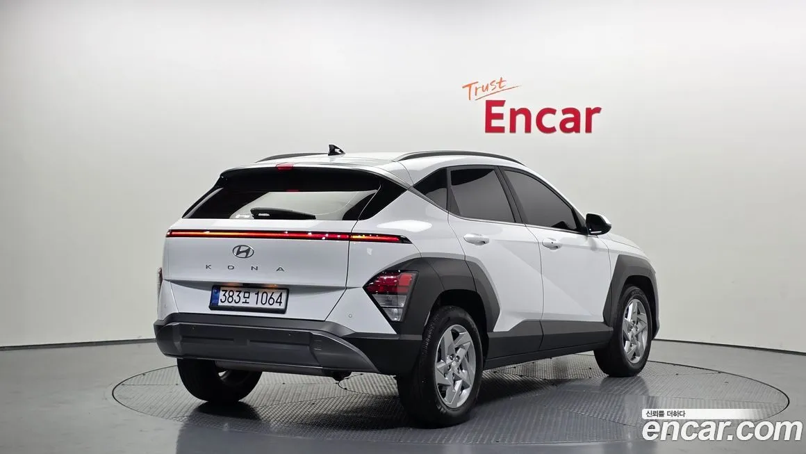 Hyundai Kona — фото 3