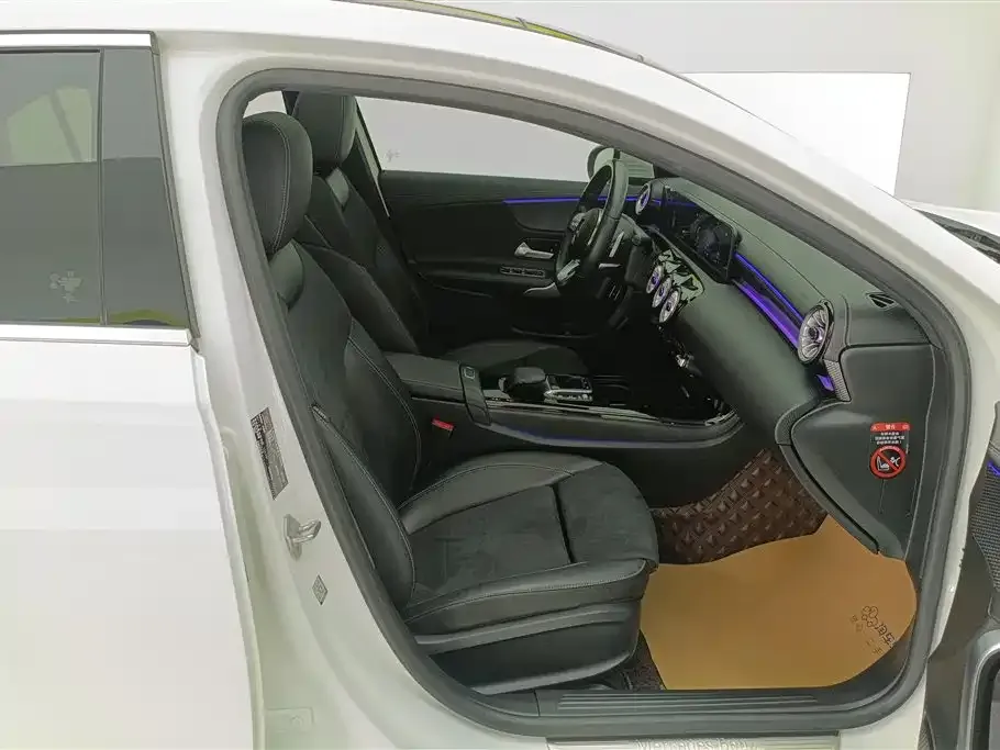 Mercedes-Benz A-Class 2022 из CN, фото 9