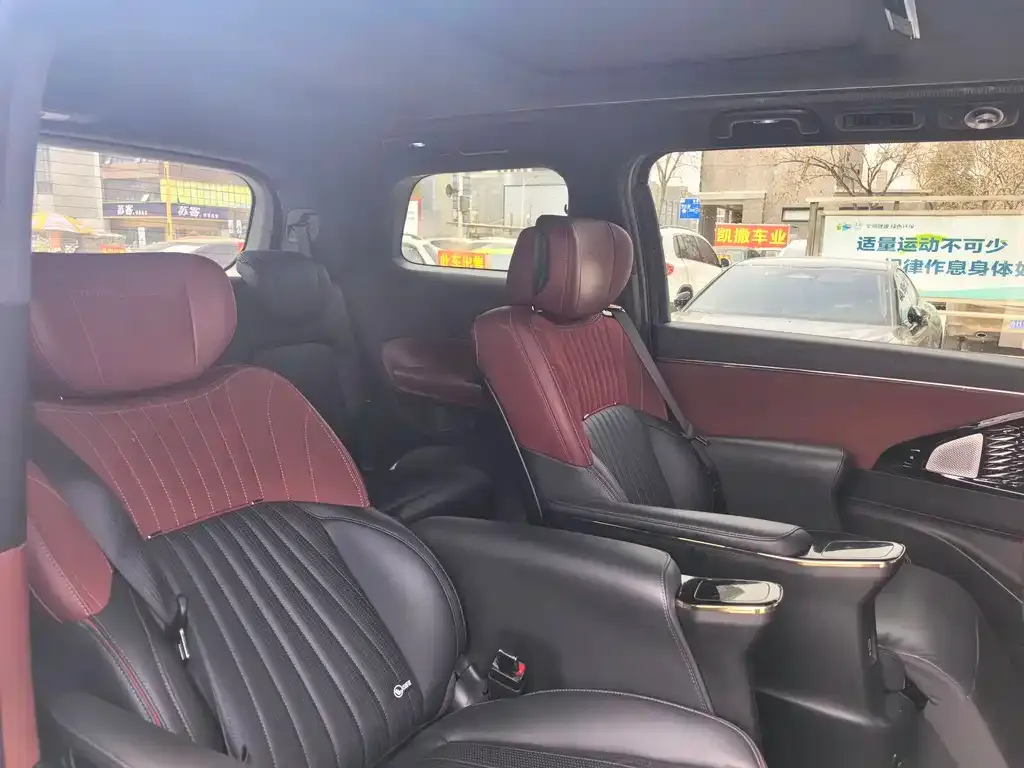 GAC Motor Trumpchi M8 — фото 2