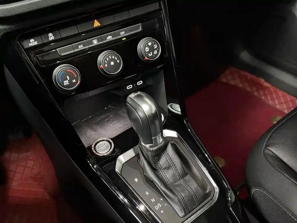 Volkswagen T-Roc 2021 из CN, фото 8