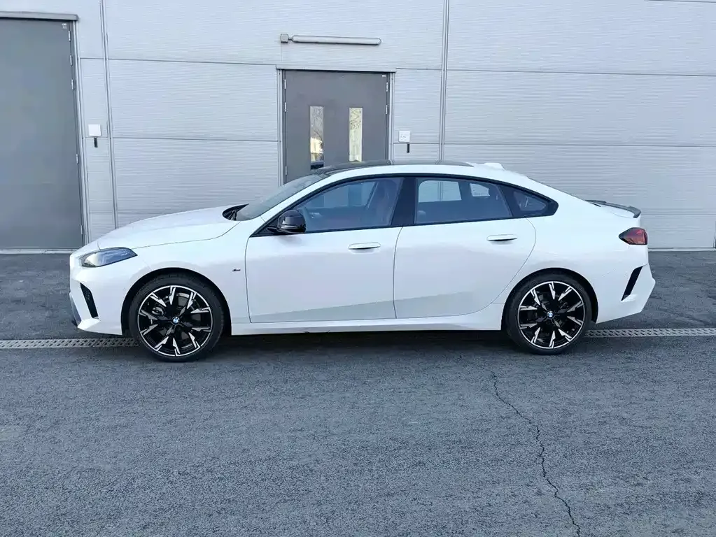 BMW 2 Series — фото 10